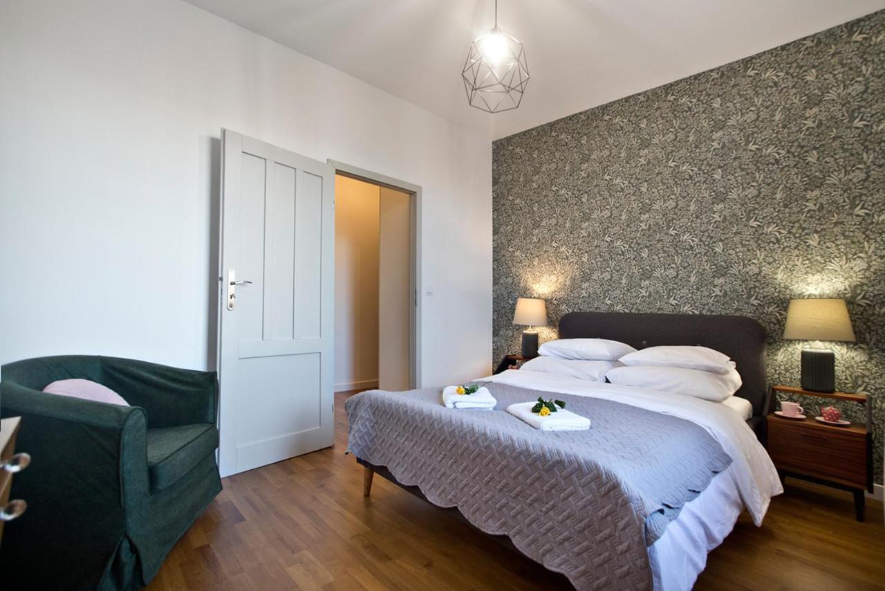 Zoliborz P&O Serviced Apartments Warschau Exterior foto