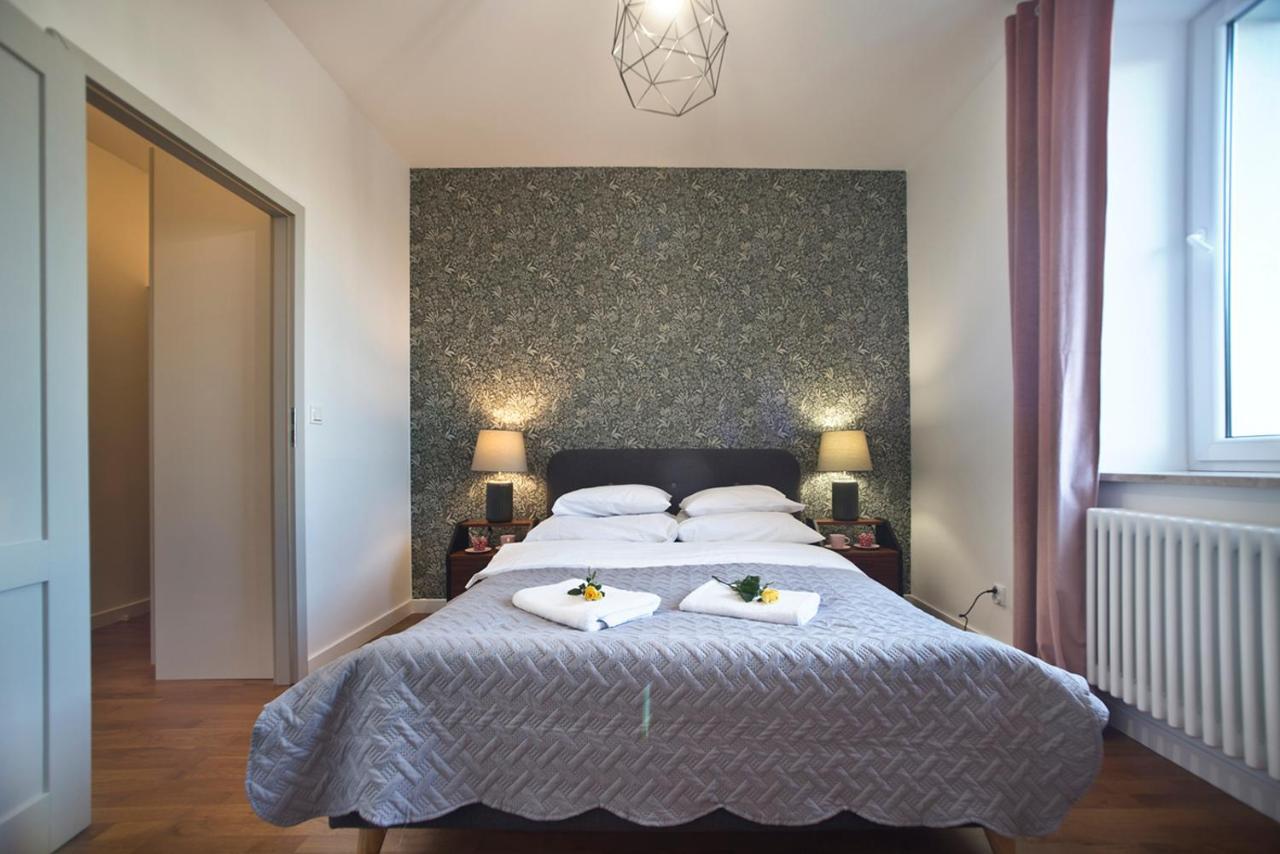 Zoliborz P&O Serviced Apartments Warschau Exterior foto